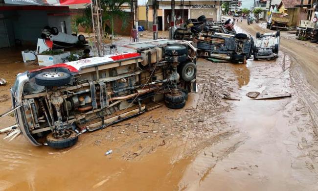 天气追踪:洪水沉降物在巴西造成至少20人死亡